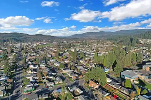 1336 S 7th St, Cottage Grove, OR 97424 - Photo 36