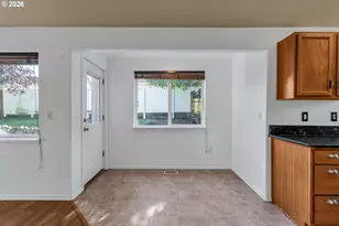 15054 Pebble Beach Dr, Oregon City, OR 97045 - Photo 12