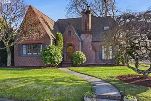 123 W 38th St, Vancouver, WA 98660 - Photo 2