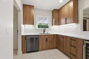 123 W 38th St, Vancouver, WA 98660 - Photo 10