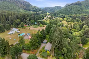 17005 Southpoint Dr, Nehalem, OR 97131 - Photo 32