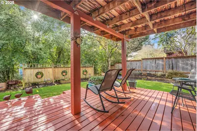 18100 SW Barcelona Way, Beaverton, OR 97007 - Photo 32