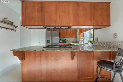 18100 SW Barcelona Way, Beaverton, OR 97007 - Photo 12