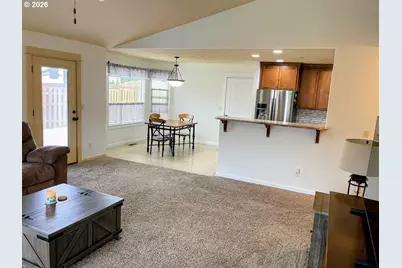 606 E Johnson St, Carlton, OR 97111 - Photo 20