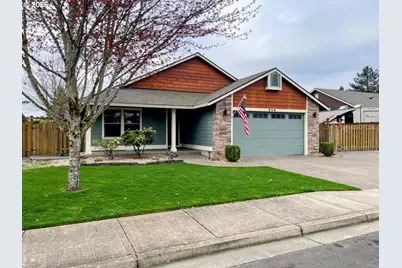 606 E Johnson St, Carlton, OR 97111 - Photo 1