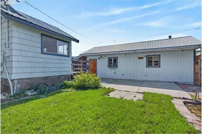 1029 Walnut St, Baker City, OR 97814 - Photo 38