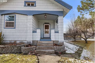 1029 Walnut St, Baker City, OR 97814 - Photo 10