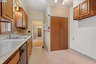 1029 Walnut St, Baker City, OR 97814 - Photo 26