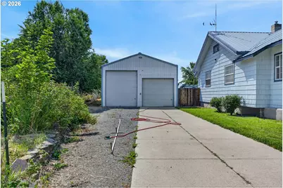 1029 Walnut St, Baker City, OR 97814 - Photo 30