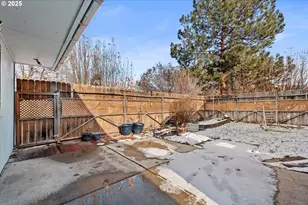 1029 Walnut St, Baker City, OR 97814 - Photo 14