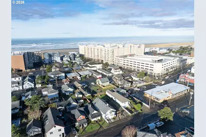 416 S Downing St, Seaside, OR 97138 - Photo 8