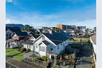 416 S Downing St, Seaside, OR 97138 - Photo 2