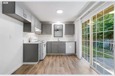 9119 N Chase Ave, Portland, OR 97217 - Photo 8