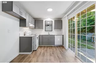 9119 N Chase Ave, Portland, OR 97217 - Photo 8