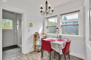 10630 SW Garden Park Pl, Portland, OR 97223 - Photo 22