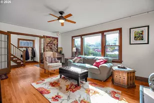 10630 SW Garden Park Pl, Portland, OR 97223 - Photo 6