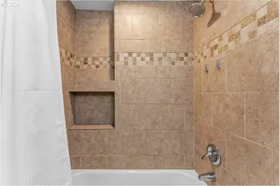 3250 NE 29th St, Gresham, OR 97030 - Photo 38
