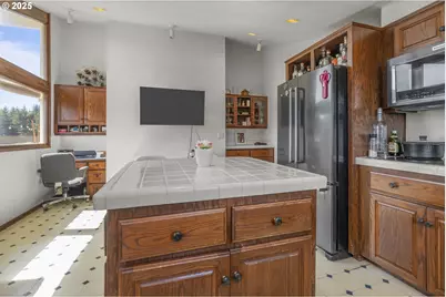 13900 NW Fir Crest Rd, McMinnville, OR 97128 - Photo 12