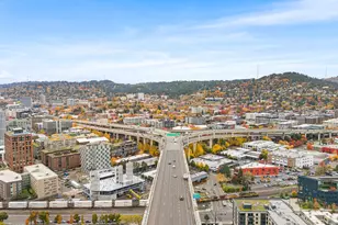 1830 NW Riverscape St, Portland, OR 97209 - Photo 30