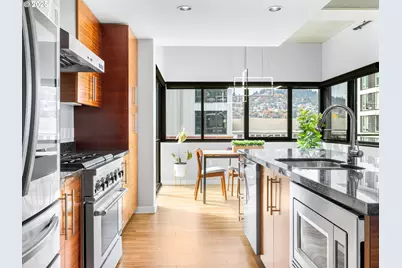 1830 NW Riverscape St #406, Portland, OR 97209 - Photo 6