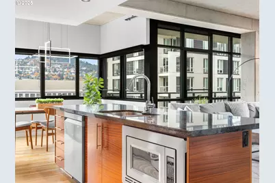 1830 NW Riverscape St #406, Portland, OR 97209 - Photo 2