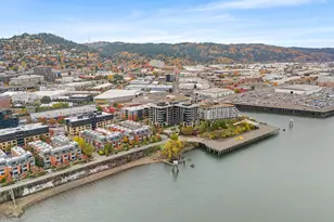 1830 NW Riverscape St, Portland, OR 97209 - Photo 26