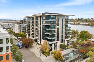 1830 NW Riverscape St, Portland, OR 97209 - Photo 24