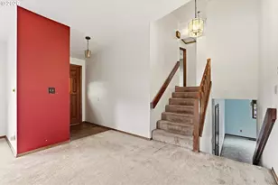 3738 SW 16th Ct, Gresham, OR 97080 - Photo 4