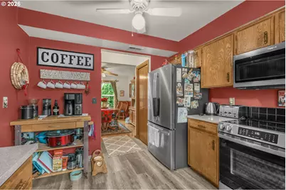 7450 SW 184th Pl, Beaverton, OR 97007 - Photo 8