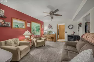 7450 SW 184th Pl, Beaverton, OR 97007 - Photo 10