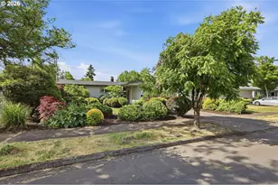 1343 Quinalt St, Springfield, OR 97477 - Photo 2