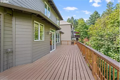 13425 SW Essex Dr, Portland, OR 97223 - Photo 14