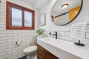 232 W Hereford St, Gladstone, OR 97027 - Photo 16