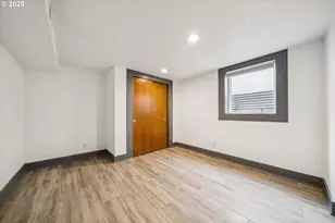 232 W Hereford St, Gladstone, OR 97027 - Photo 24