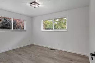 14365 SE Shalimar Ave, Sandy, OR 97055 - Photo 12