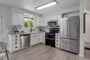 14365 SE Shalimar Ave, Sandy, OR 97055 - Photo 8