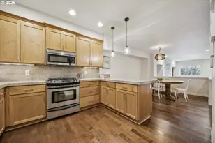 12264 SW 2nd St, Beaverton, OR 97005 - Photo 10