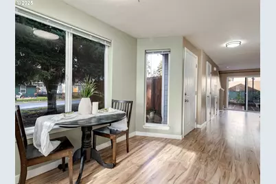 453 NW Lincoln St, Hillsboro, OR 97124 - Photo 10