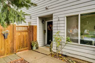 453 NW Lincoln St, Hillsboro, OR 97124 - Photo 4