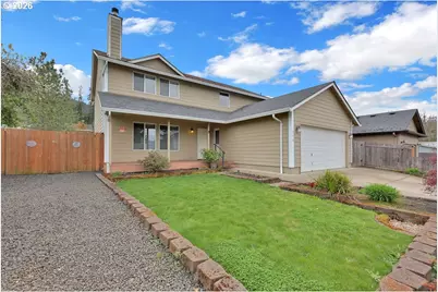 279 S 71st St, Springfield, OR 97478 - Photo 2