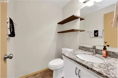279 S 71st St, Springfield, OR 97478 - Photo 26