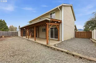 279 S 71st St, Springfield, OR 97478 - Photo 42