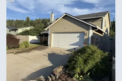 279 S 71st St, Springfield, OR 97478 - Photo 4