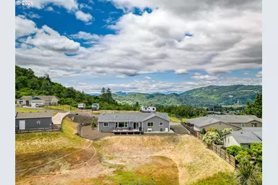 576 Highland Vista Ln, Roseburg, OR 97471 - Photo 34