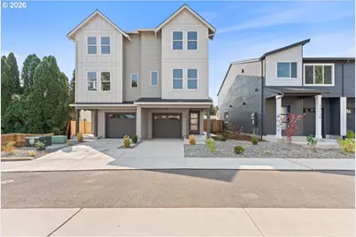 13144 Seasons Ln, Oregon City, OR 97045 - Photo 2