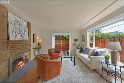 9212 SE Bush St, Portland, OR 97266 - Photo 8