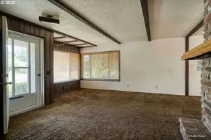 6939 N Armour St, Portland, OR 97203 - Photo 2