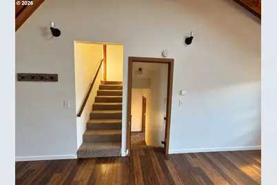 1182 Jackson Ave, Bandon, OR 97411 - Photo 2