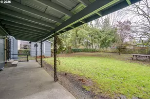 10531 SE Long St, Portland, OR 97266 - Photo 34