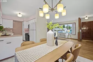 10531 SE Long St, Portland, OR 97266 - Photo 10
